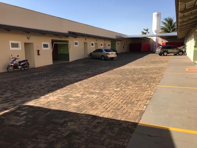 Motel& Hotel Ape Goiania !!! Buitenkant foto
